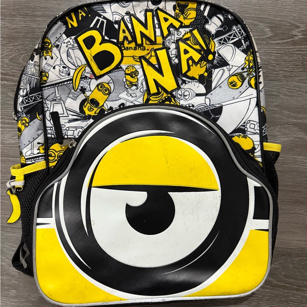 Despicable Me Minions Kids Backpack - Black and Yellow